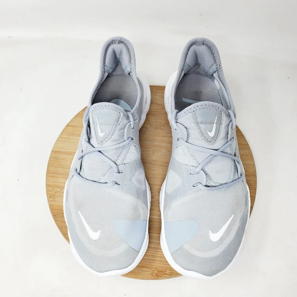 Nike Free RN 5.0 Shoes Womens 7 Wolf Grey Lightweight Barefoot Sneaker
